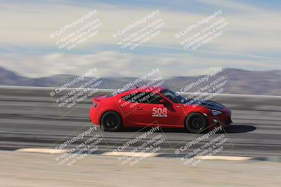 media/Jan-04-2026-SCCA SD (Sun) [[defc442887]]/3-Intermediate 2 group/Session 2 Bowl Speed Pans/